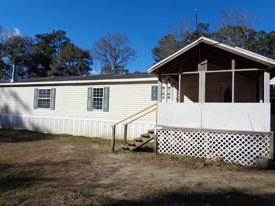 28 Squaw Rd, Crawfordville, FL 32327 - photo 1