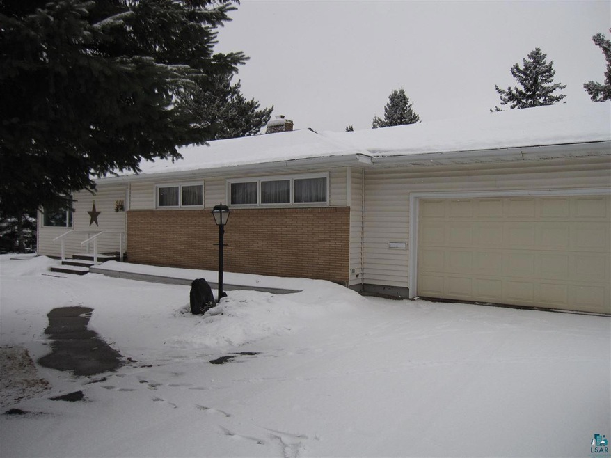 801 Washington Ave, Cloquet, MN 55720 - photo 1