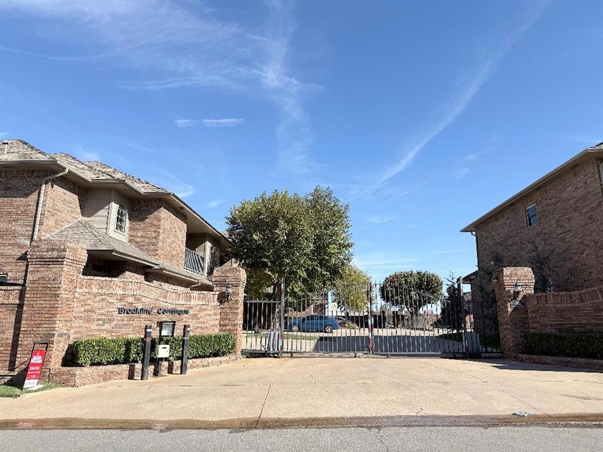 6162 N Brookline Ave unit 15, Oklahoma City, OK 73112 - photo 1