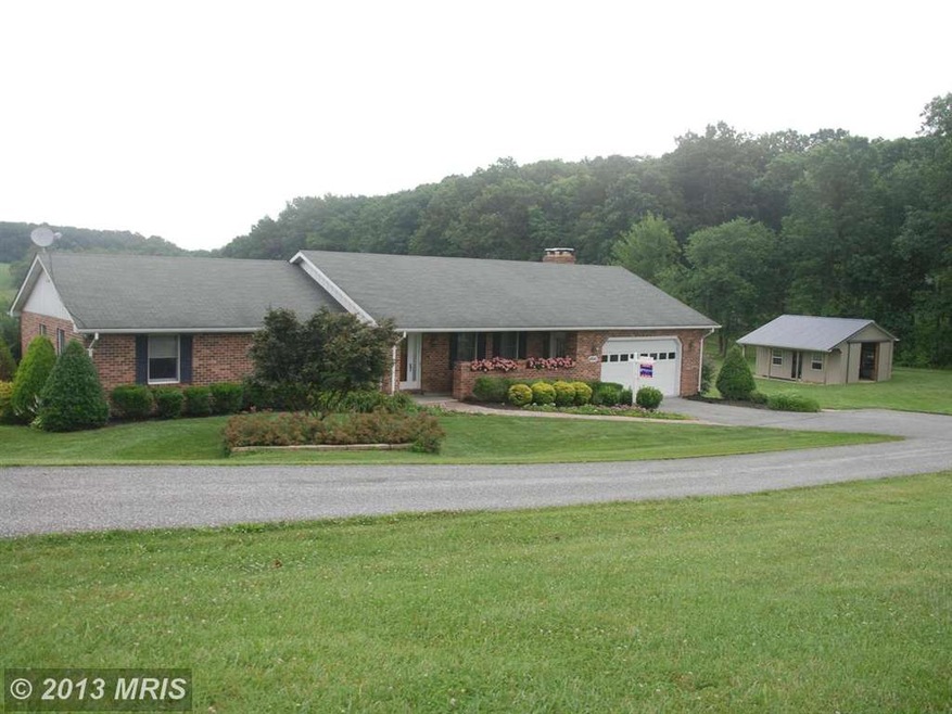 4845 Bushey Rd, Sykesville, MD 21784 - photo 1