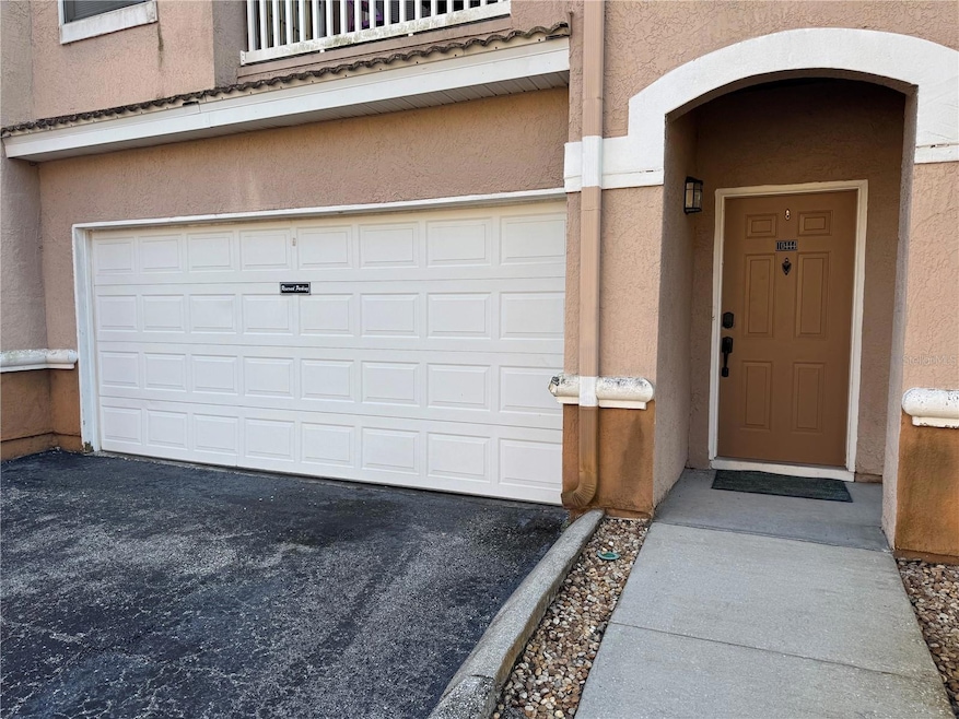 10444 Villa View Cir, Tampa, FL 33647 - photo 1