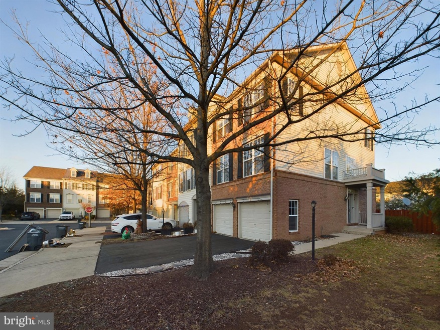 12207 Desoto Falls Ct, Bristow, VA 20136 - photo 1