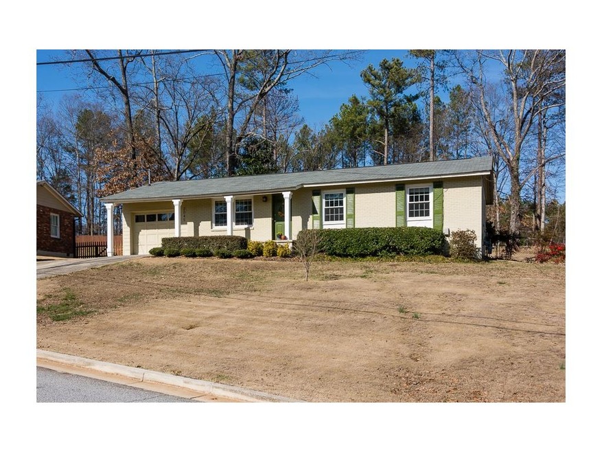 Charming Brick Ranch in quiet cul-de-sac neighborh