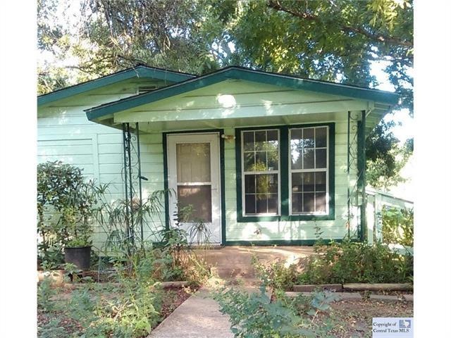 805 Gravel St, San Marcos, TX 78666 - photo 1