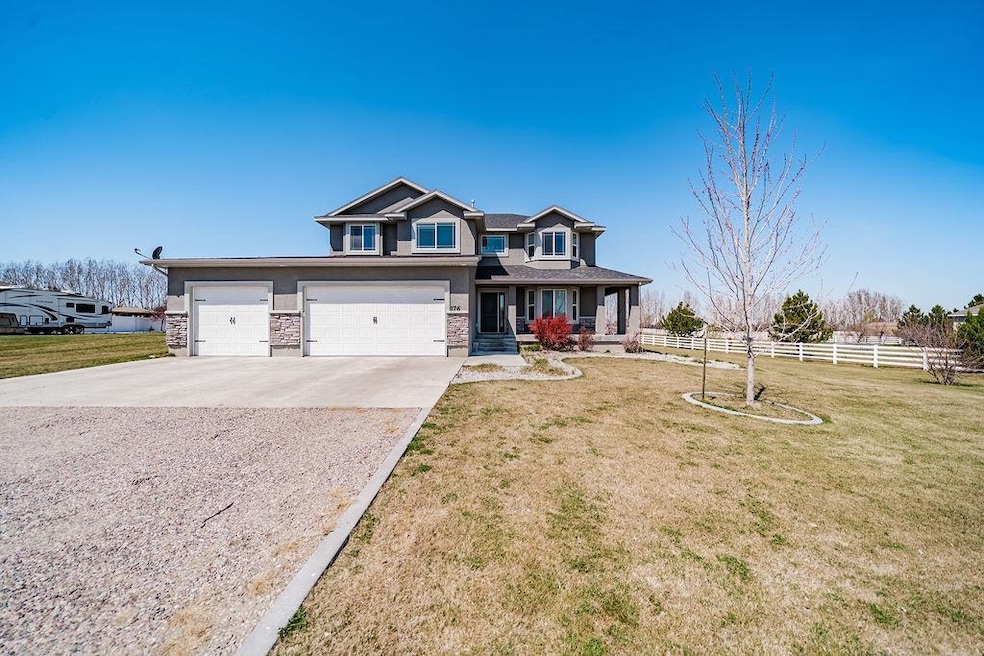 For Sale $550,000