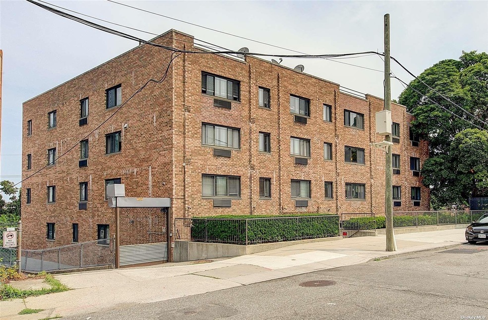 7939 Calamus Ave unit 1A, Elmhurst, NY 11373 - photo 1