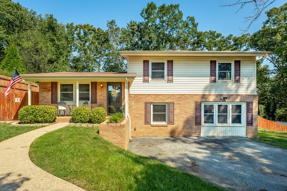 4518 Cloverdale Loop HD-21