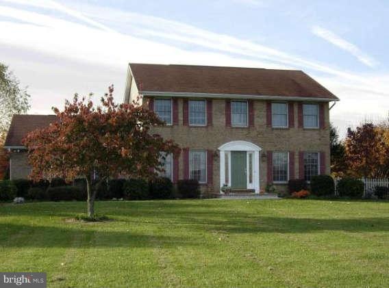 1221 Streaker Rd, Sykesville, MD 21784 - photo 1