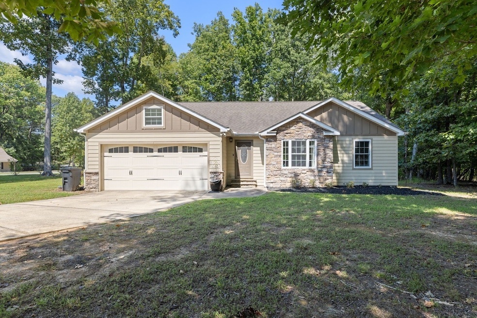 21 Hilltop Dr, Winchester, TN 37398 - photo 1