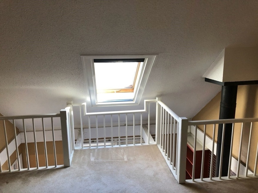 84 Wharf St unit c, Salem, MA 01970 - photo 1