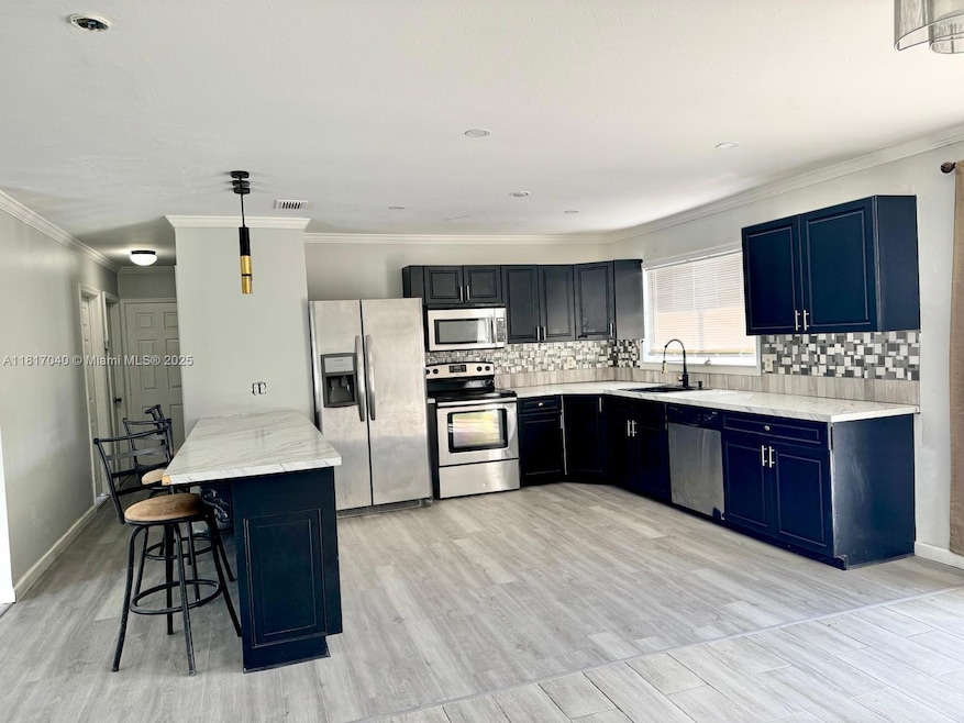 1822 SE Oxmoor Ct, Port Saint Lucie, FL 34952 - photo 1