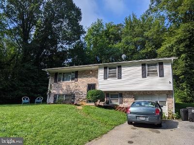 12705 Livingston Rd, Fort Washington, MD 20744 - photo 1