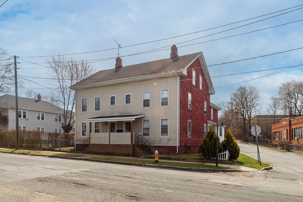 1335-1337 Worcester St, Springfield, MA 01151 - photo 1