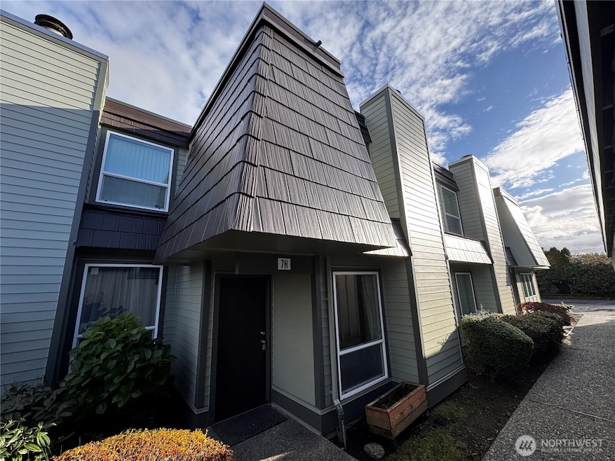 12600 4th Ave W unit 7H, Everett, WA 98204 - photo 1