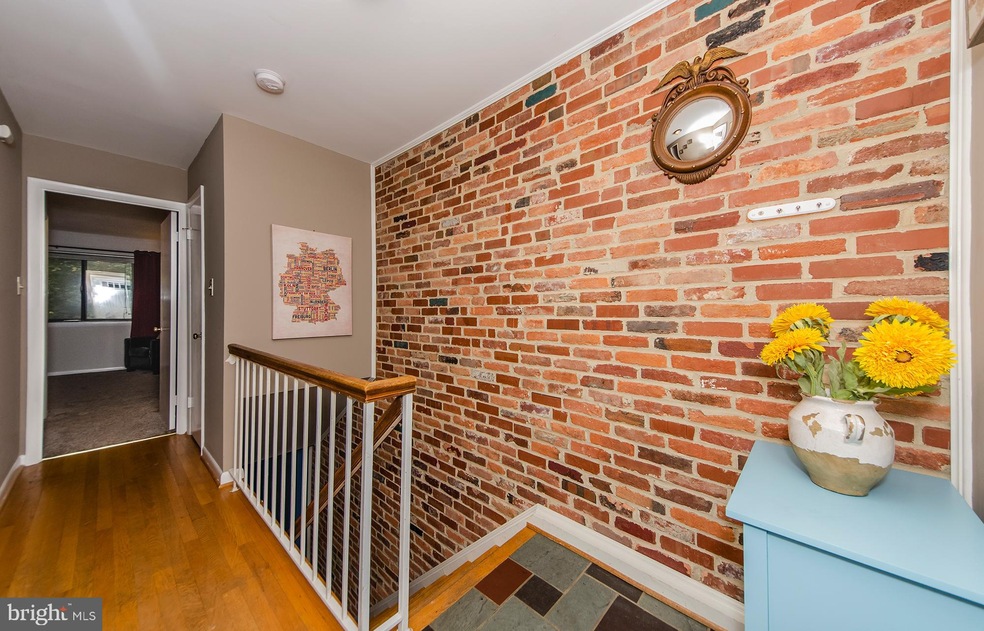 3826 Steppes Ct, Falls Church, VA 22041 - photo 1