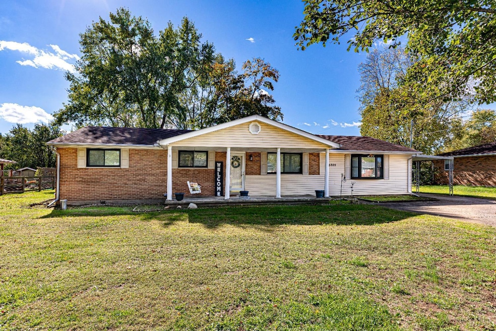 5209 Montgomery Ave, Franklin, OH 45005 - photo 1