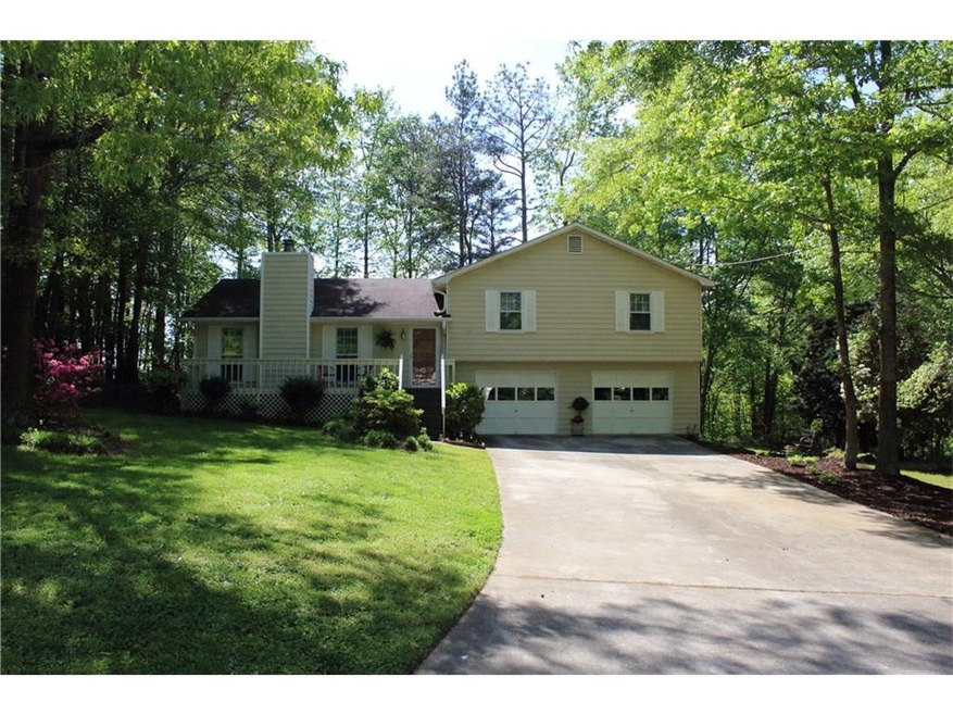 Beautifully landscaped front lawn