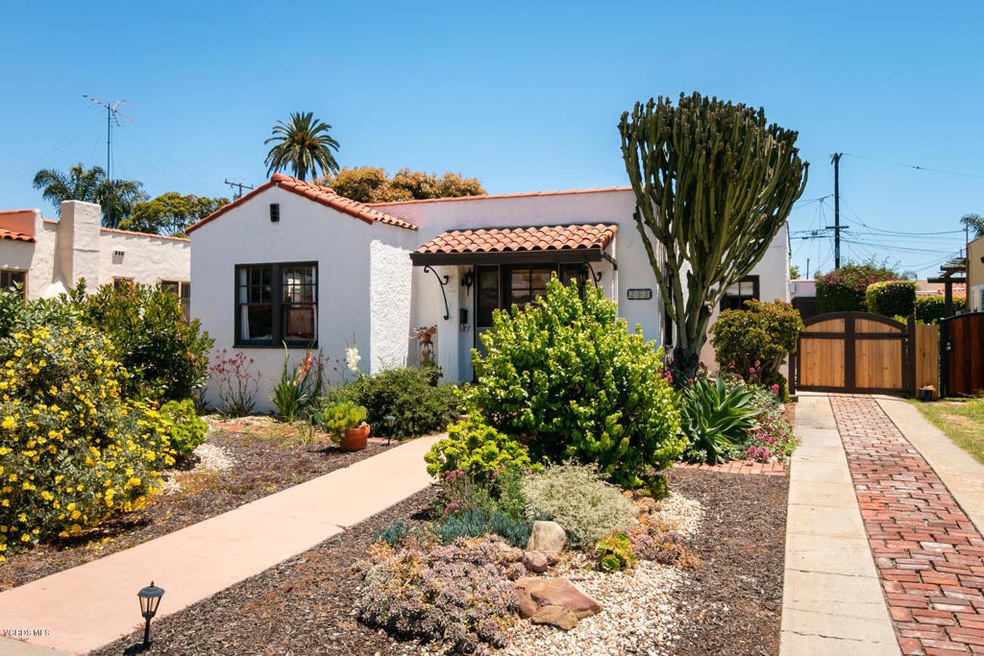 208 S Catalina St-001-38-Front Exterior-