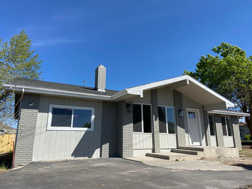 4179 Marian Ct, Klamath Falls, OR 97603 - photo 1