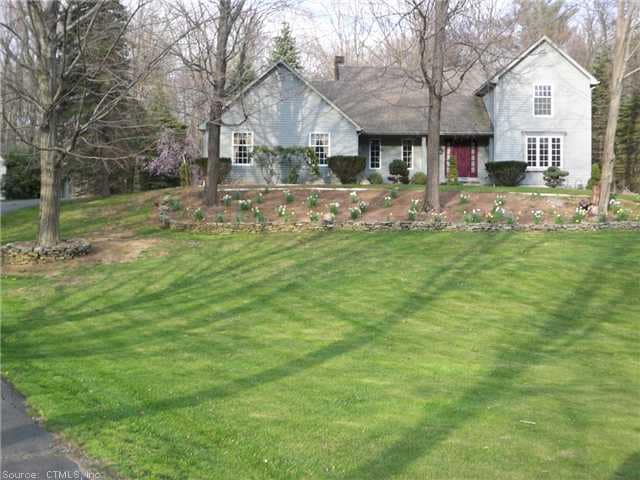 1066 Matthews St, Bristol, CT 06010 - photo 1