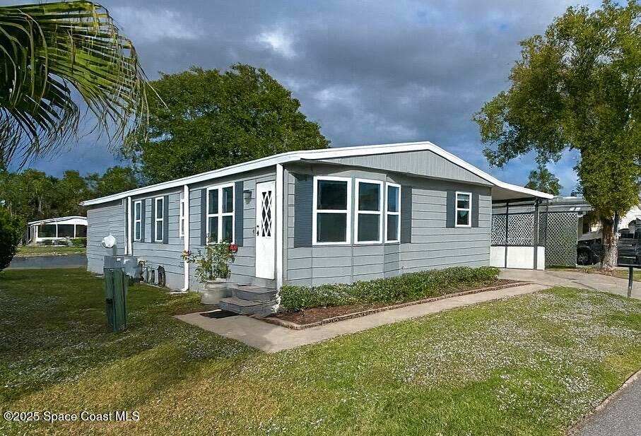 4407 Twin Lakes Dr, Melbourne, FL 32934 - photo 1