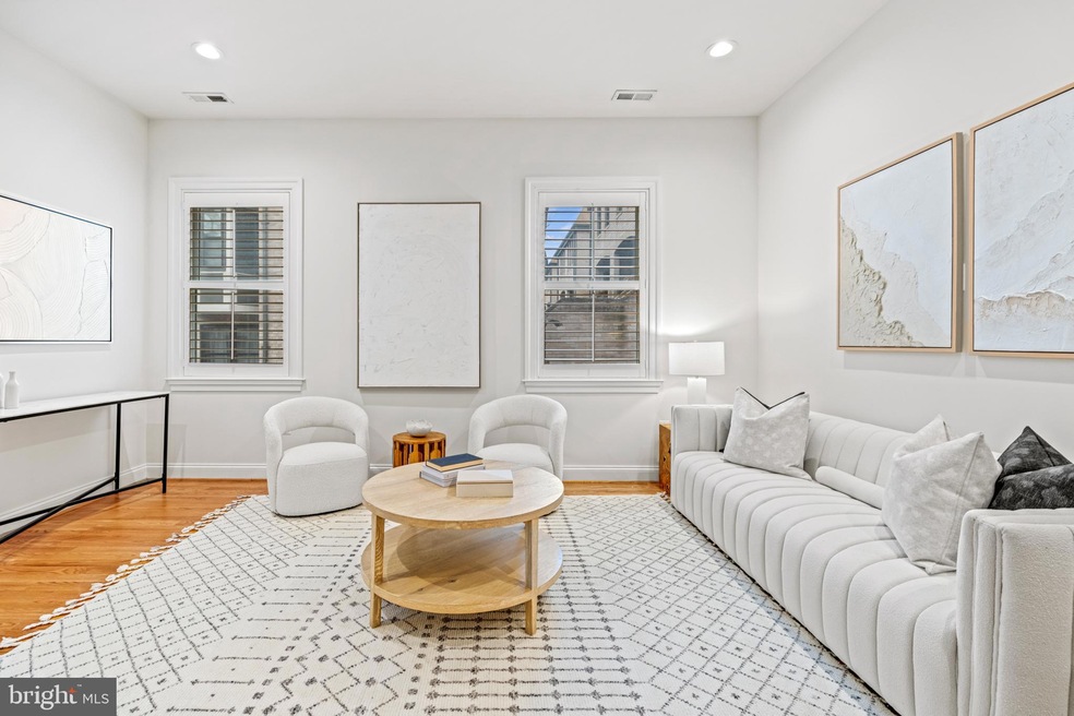 1316 12th St NW unit 3, Washington, DC 20005 - photo 1