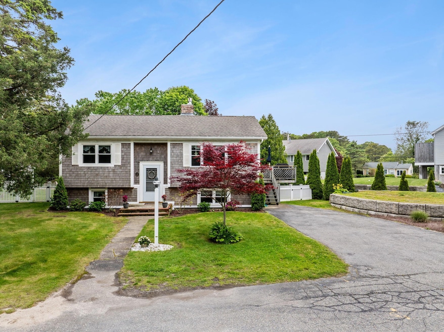 8 Stackpole Cir
