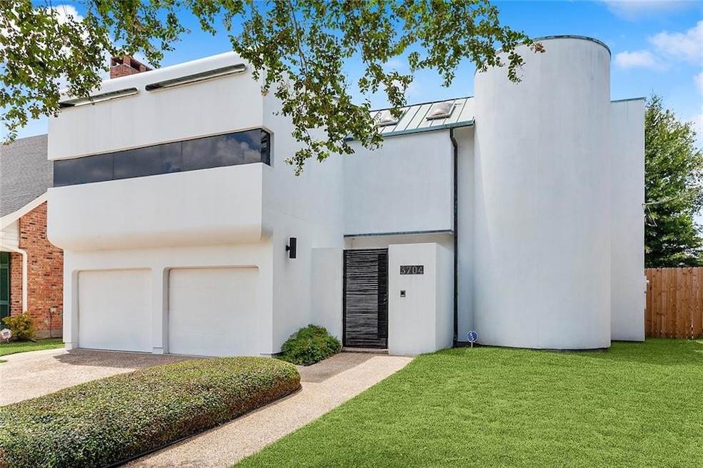 3704 Severn Ave.