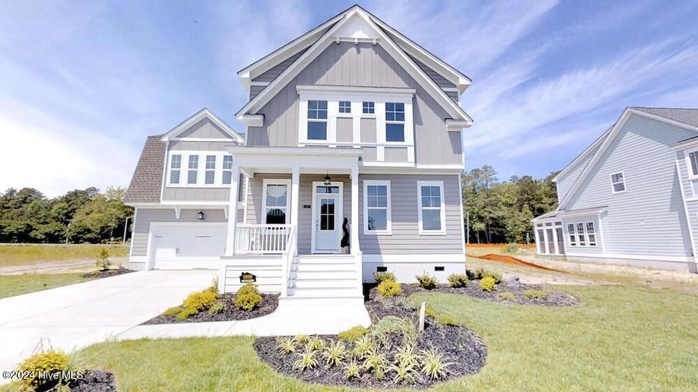 Pending $560,760 • Co-Listing Agent