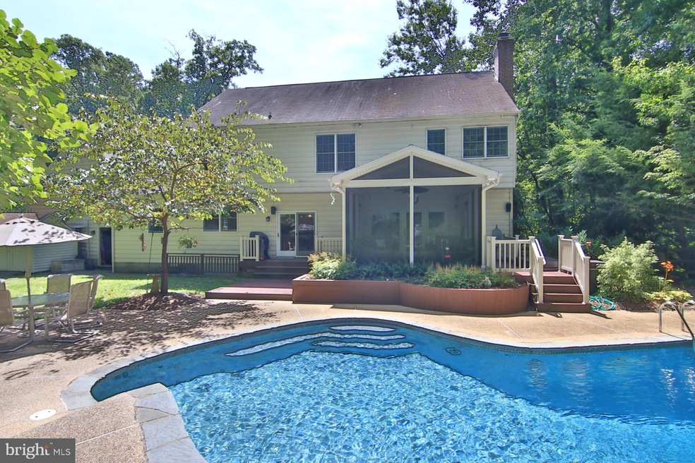 23 Sonneborn Ln, Severna Park, MD 21146 - photo 1