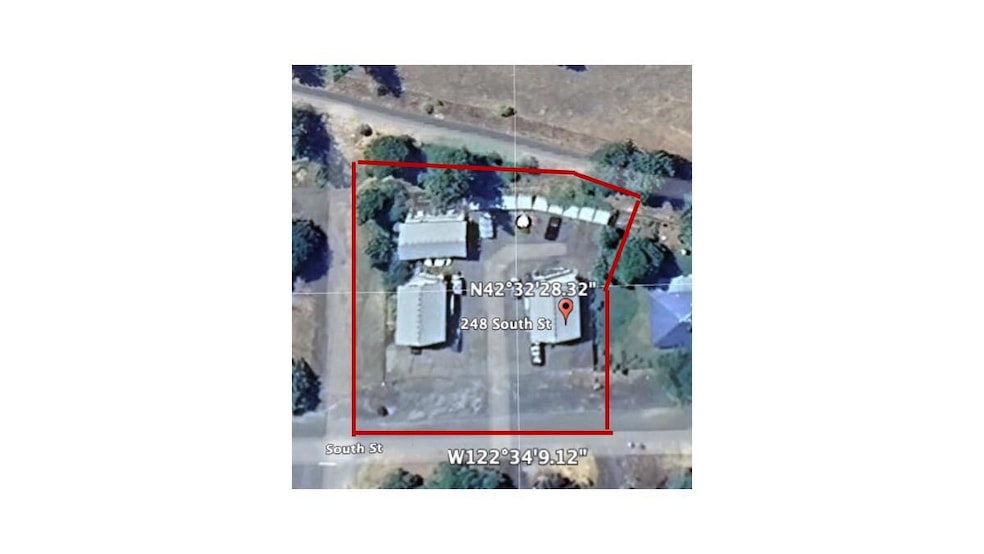 248 South St, Butte Falls, OR 97522 - photo 1