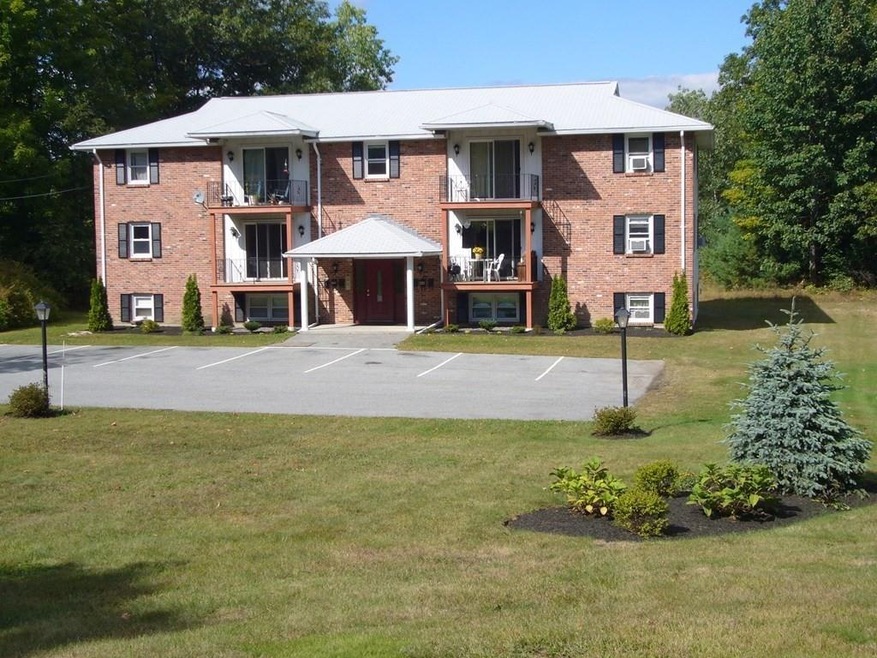 50 Elmwood St unit 3, South Grafton, MA 01560 - photo 1
