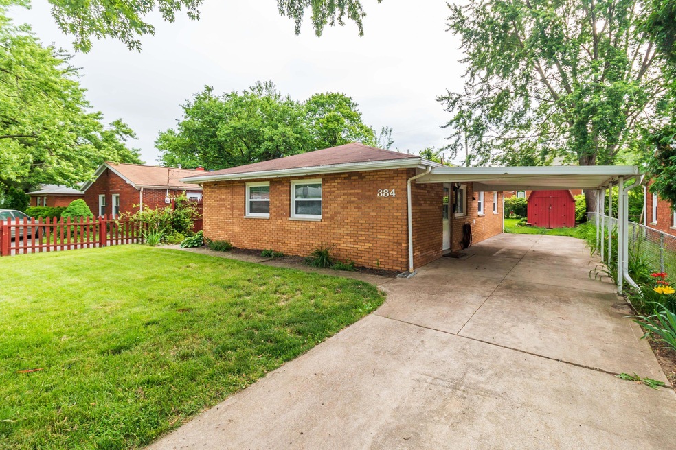 384 Pineview Dr, Columbus, OH 43213 - photo 1