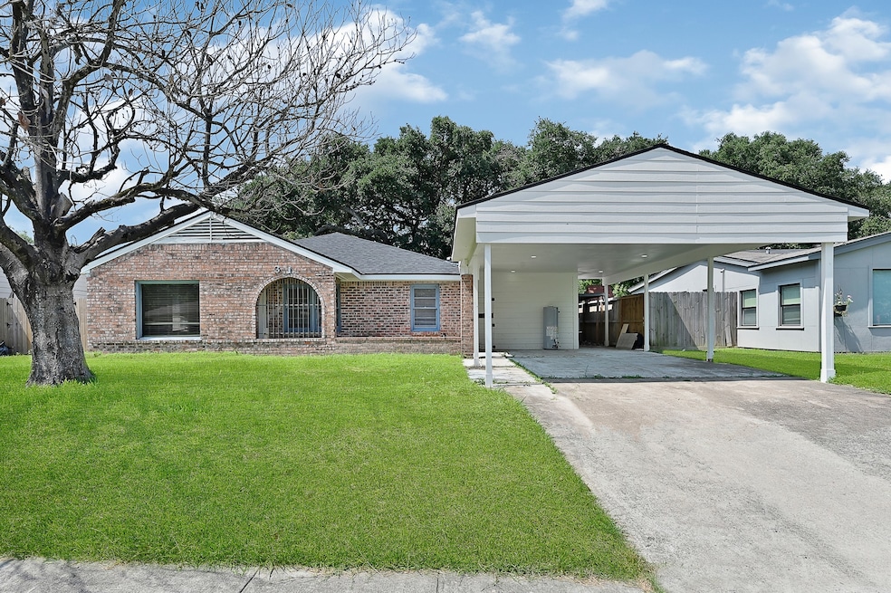 3710 Odin Ct, Houston, TX 77021 - photo 1