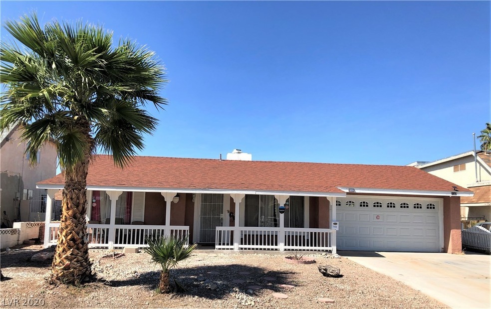 Front view of the home features a covered patio an