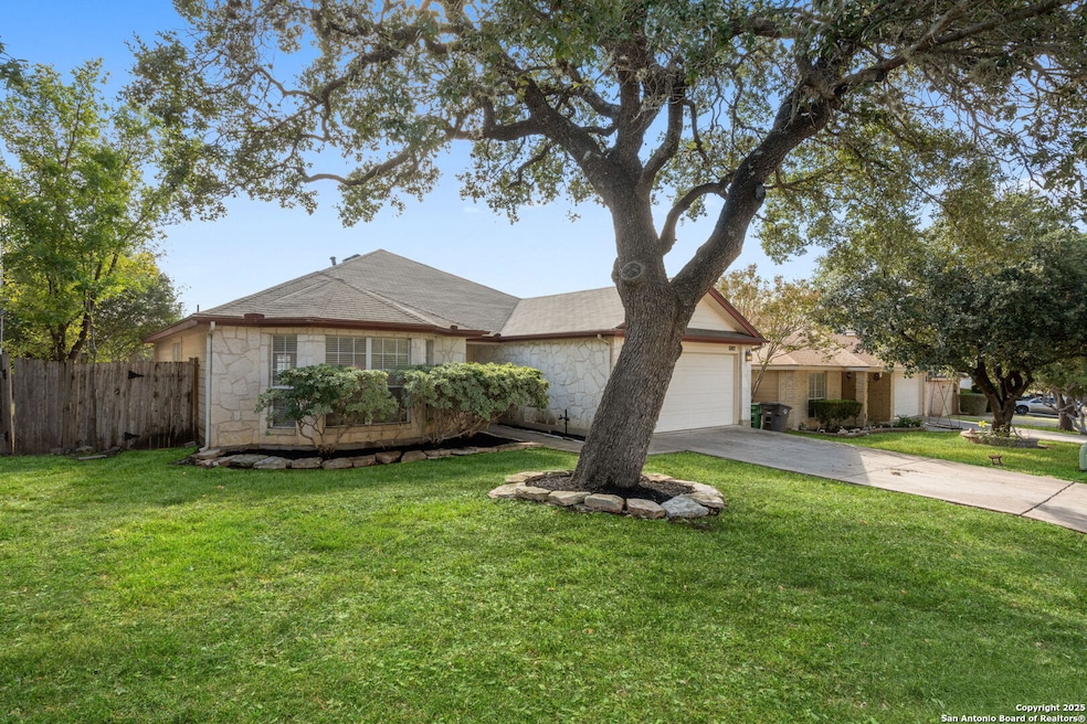 1102 Cougar Country, San Antonio, TX 78251 - photo 1
