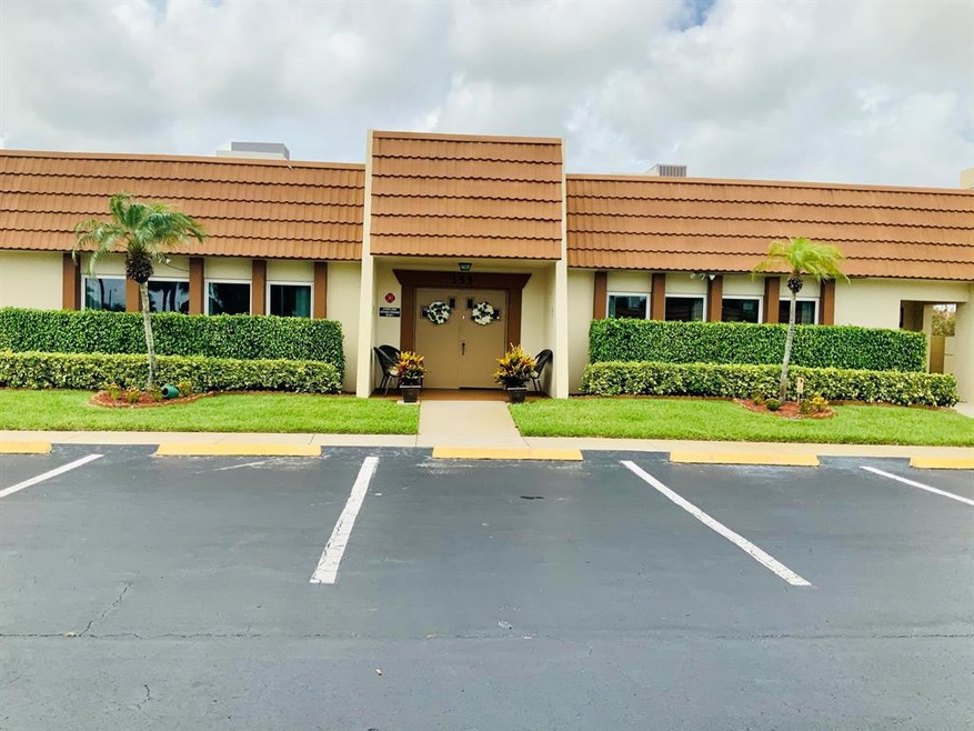 5730 Fernley Dr E unit 270, West Palm Beach, FL 33415 - photo 1