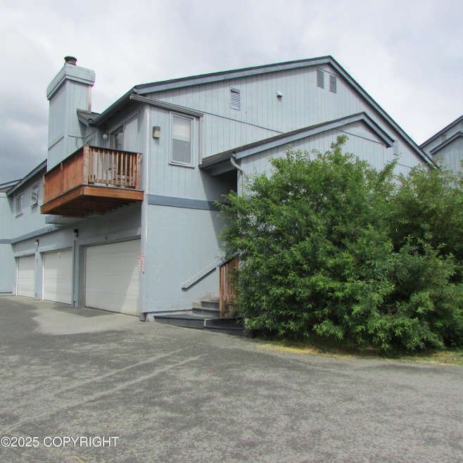 2250 Sentry Dr unit D502, Anchorage, AK 99507 - photo 1