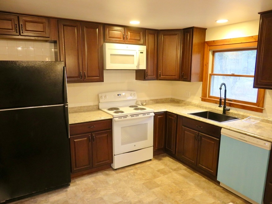 1 Boutwell St, Wilmington, MA 01887 - photo 1