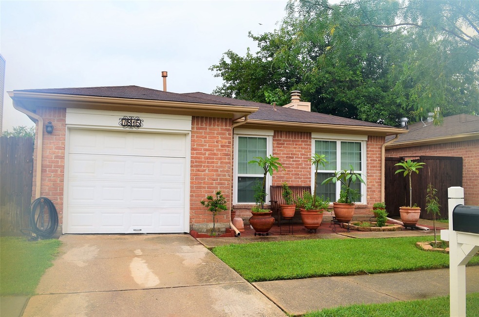 7815 Winehill Ln, Houston, TX 77040 - photo 1