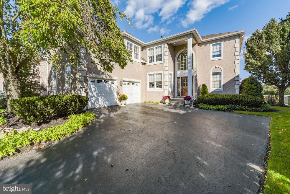 318 Laurel Creek Blvd, Moorestown, NJ 08057 - photo 1