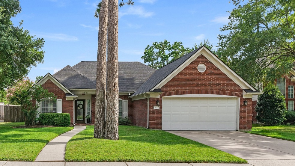 11827 Chateau Trail, Tomball, TX 77377 - photo 1