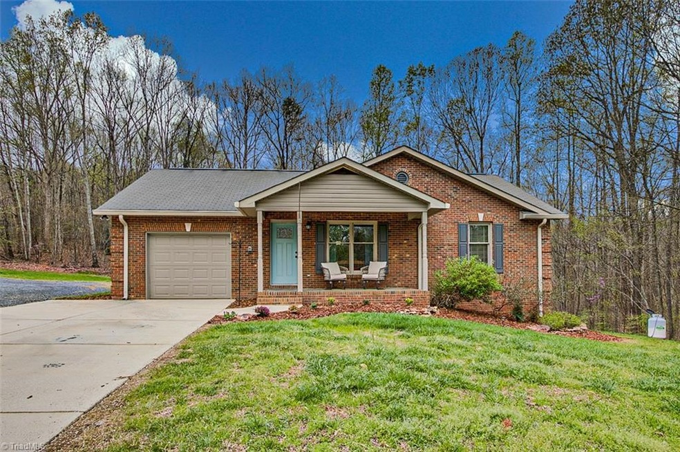 1608 Walker Rd, Asheboro, NC 27205 - photo 1