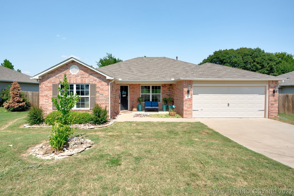 7205 S Elder Ave, Broken Arrow, OK 74011 - photo 1