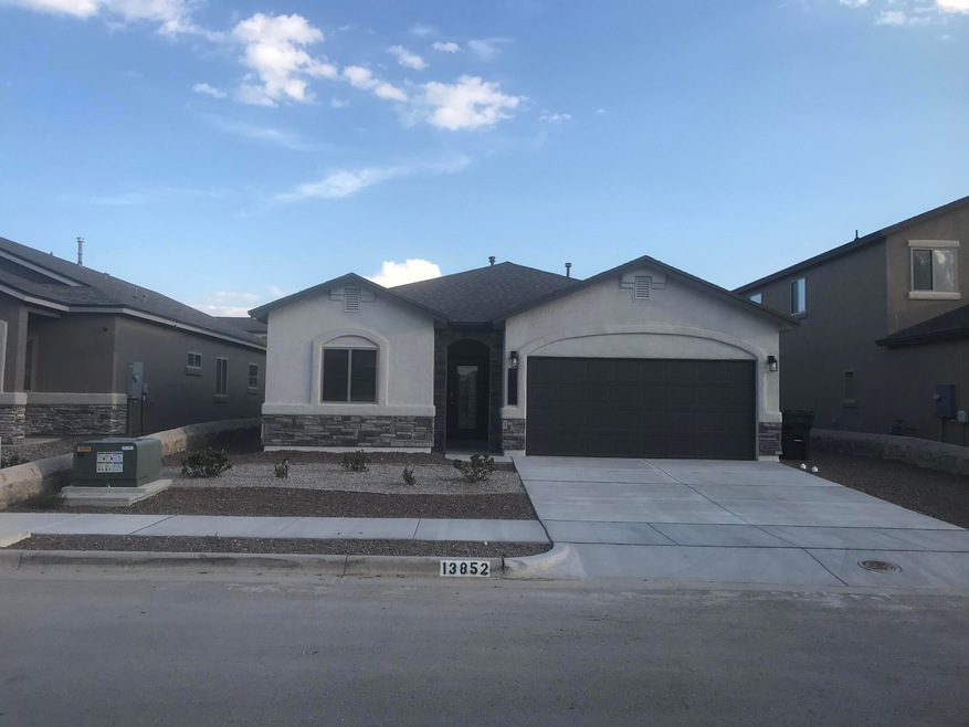 13852 Lago Vista Ave, Horizon City, TX 79928 - photo 1