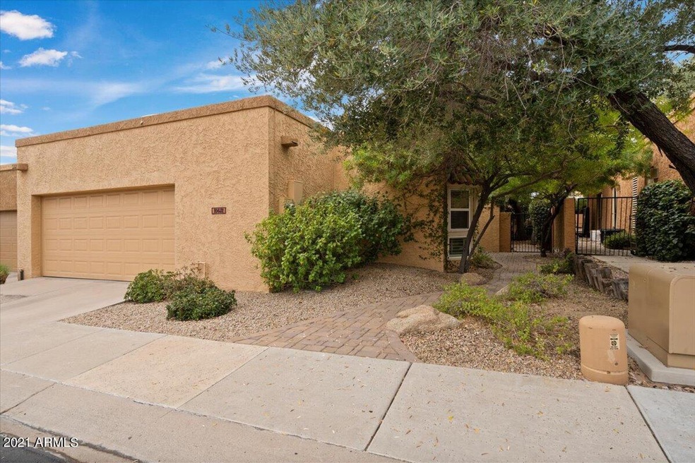 10632 N 11th St, Phoenix, AZ 85020 - photo 1