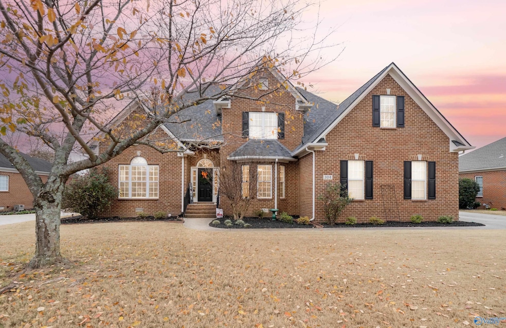 304 Broadway Ln, Madison, AL 35757 - photo 1