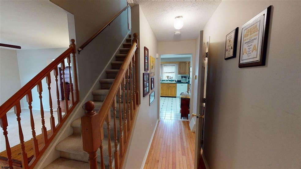 Sold $300,000 • Co-Listing Agent