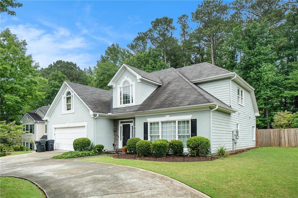 View of front of home with a front yard
