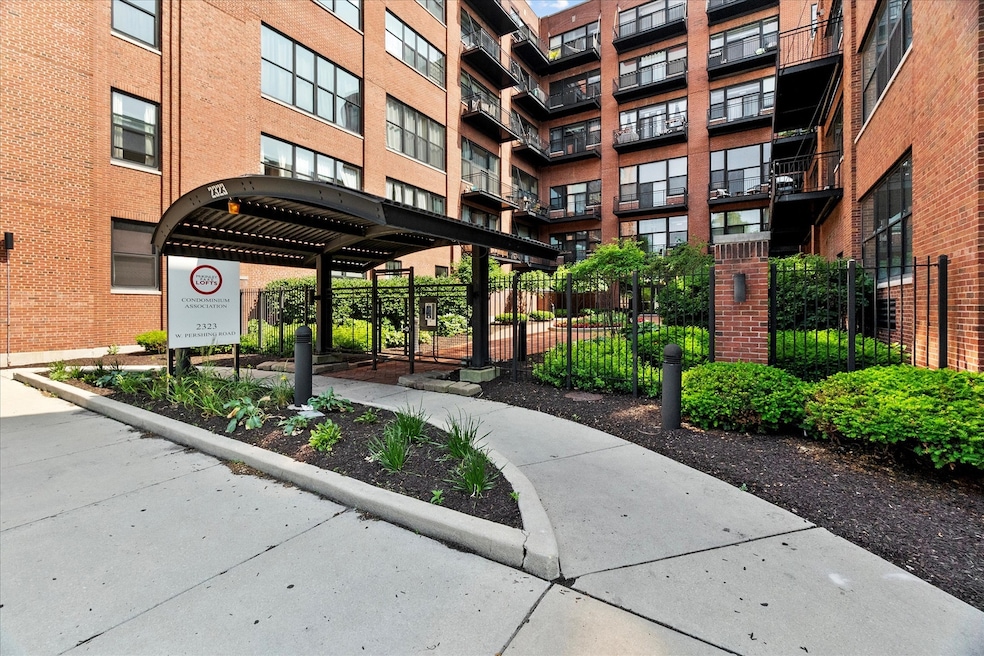 Mckinley Park Lofts unit 212, Chicago, IL 60609 - photo 1
